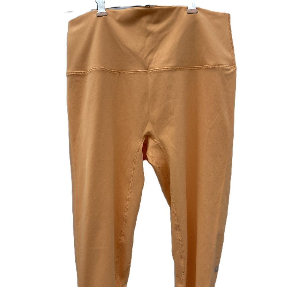 NWT Women's Apricot 20" Cropped Leggings Size 12